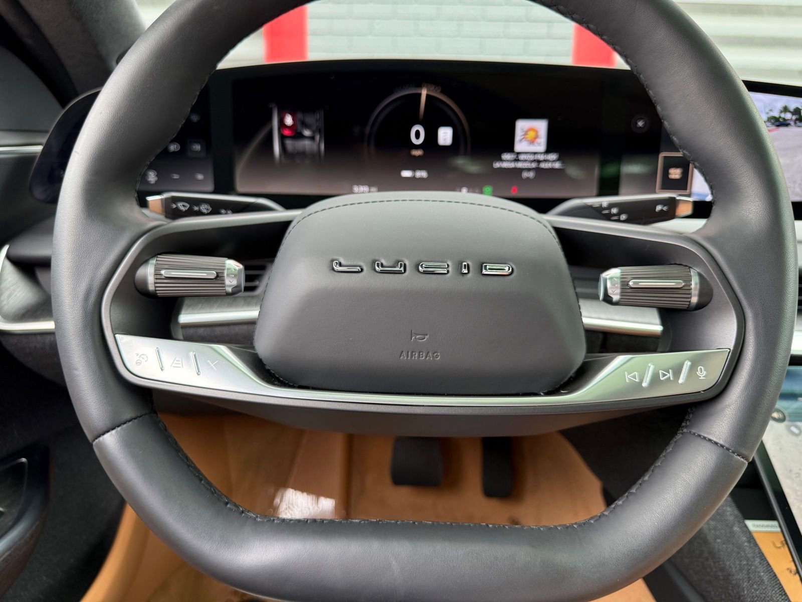 Used 2024 Lucid Air Touring image 34