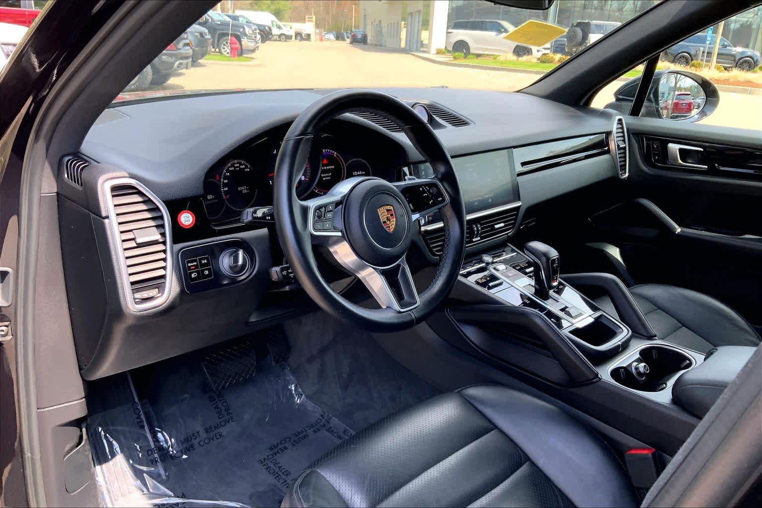Used 2019 Porsche Cayenne AWD/4WD image 25