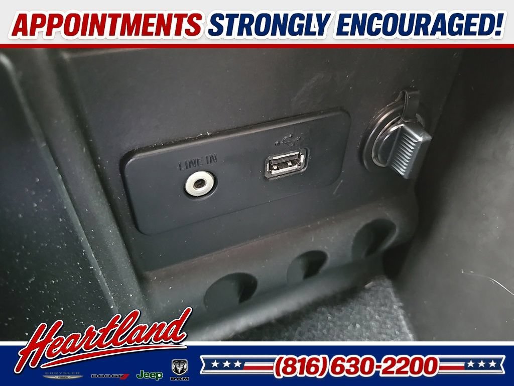 Used 2013 Ford Mustang Shelby GT500 RWD image 71