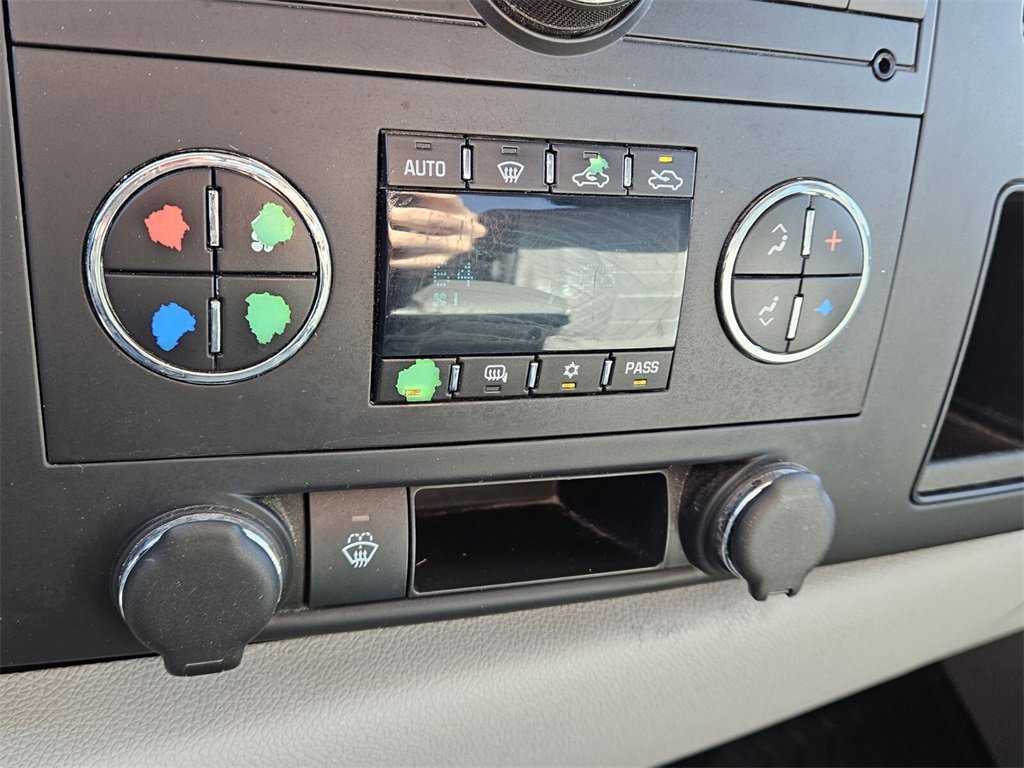 Used 2008 Chevrolet Silverado 2500 LT w/ 2LT Convenience Package image 22