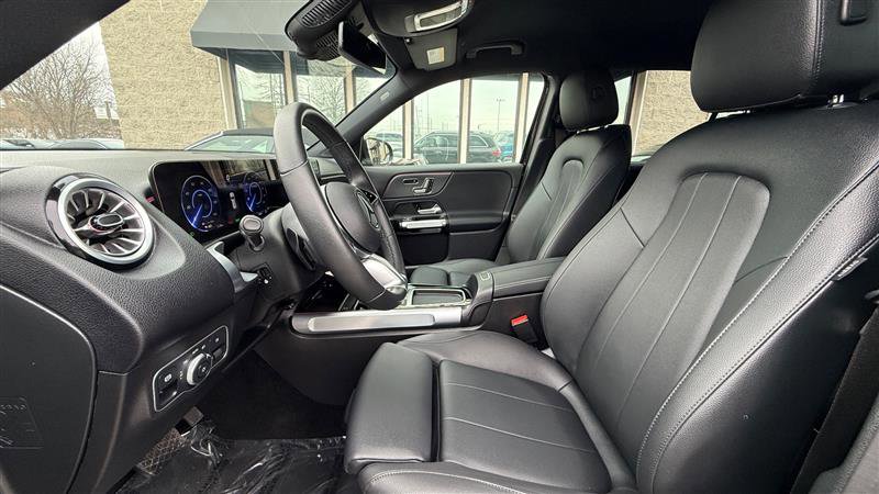 Used 2024 Mercedes-Benz EQB 300 4MATIC w/ Winter Package image 10