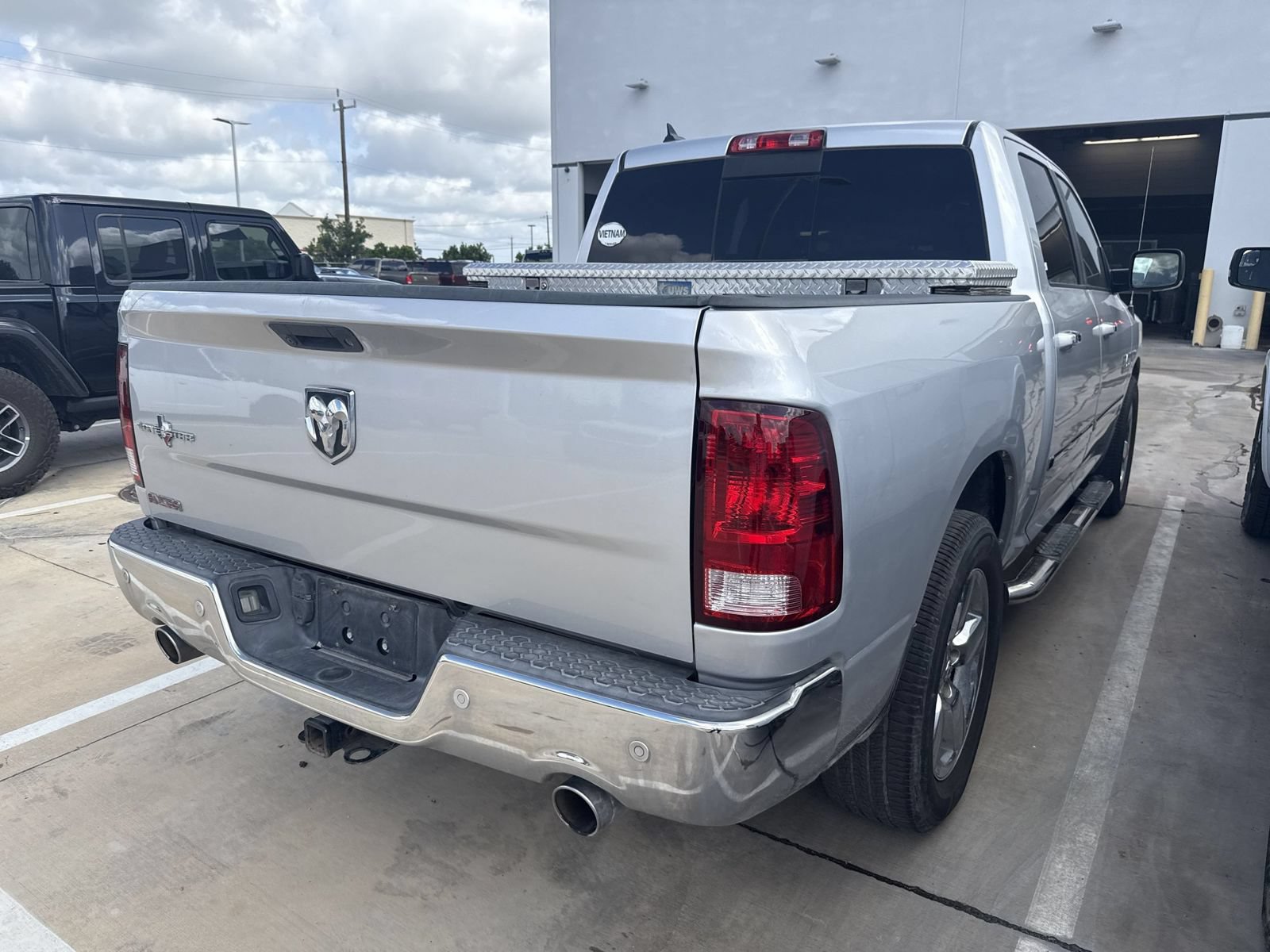 Used 2016 RAM 1500 Lone Star RWD image 2