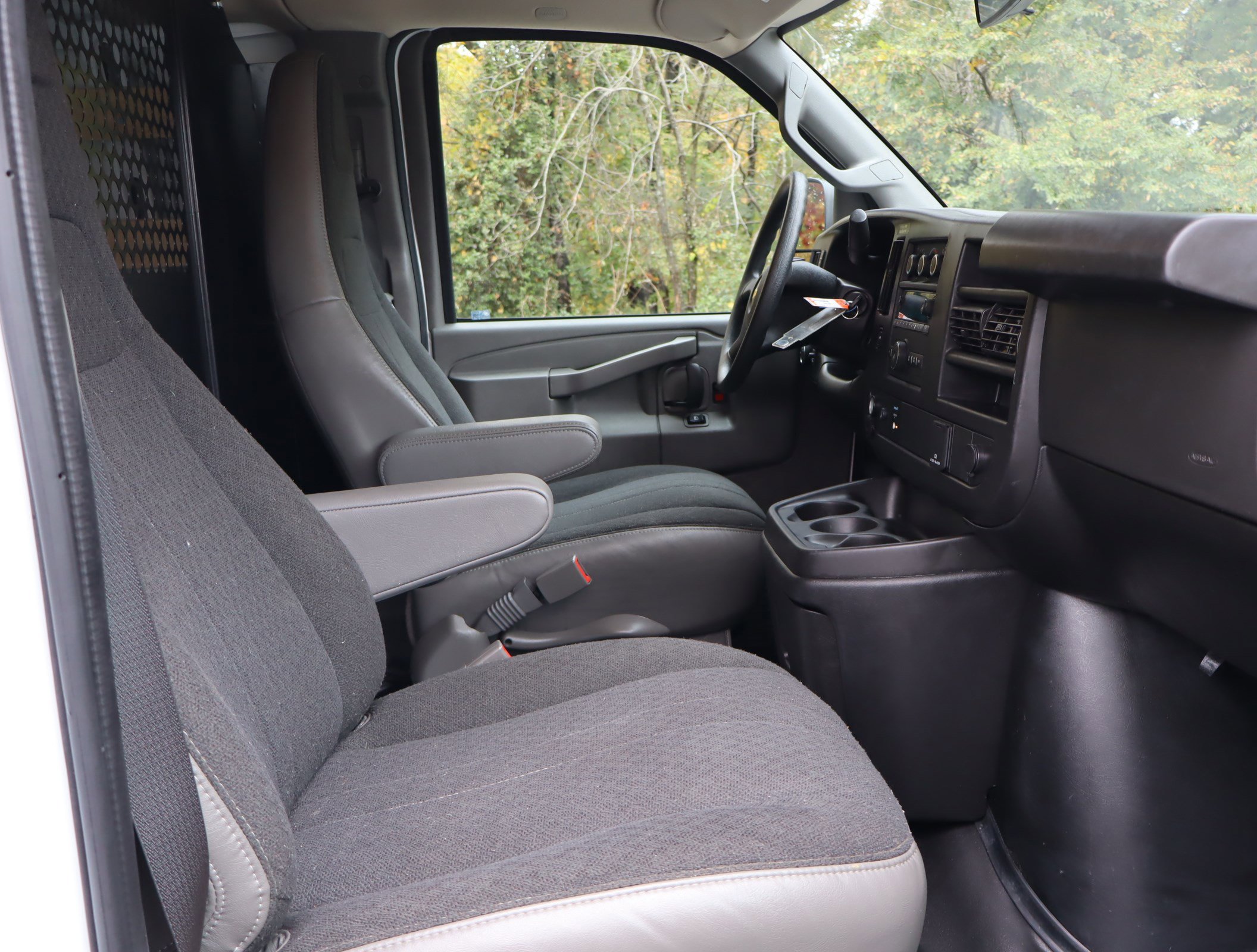 Used 2024 Chevrolet Express 2500 w/ Driver Convenience Package image 22