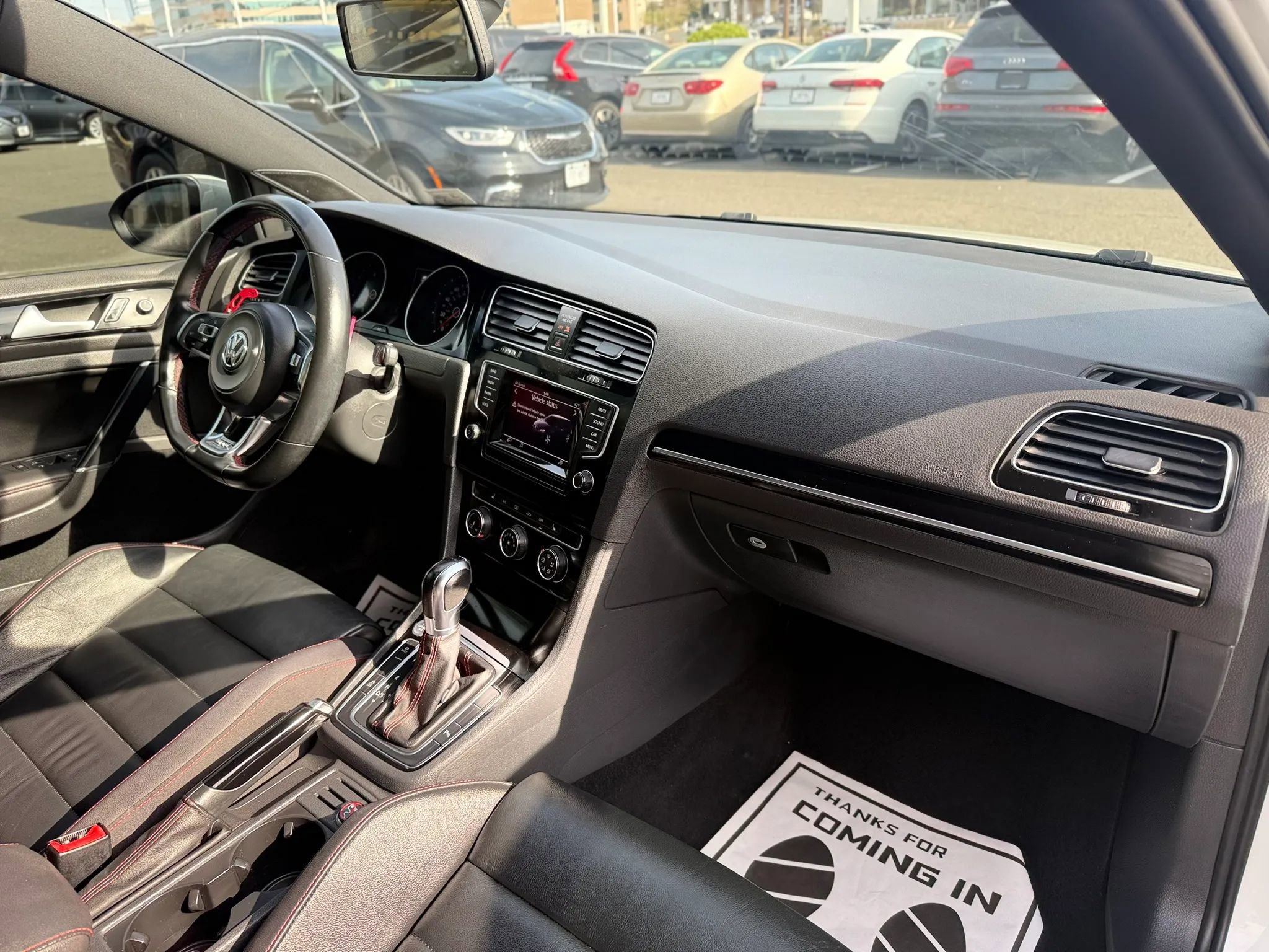 Used 2015 Volkswagen GTI SE image 36