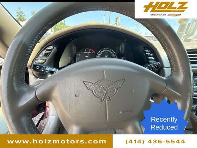 Used 2003 Chevrolet Corvette Convertible w/ Preferred Equipment Group1 RWD image 12