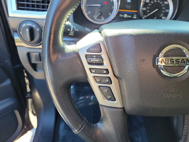 Used 2019 Nissan Titan SV w/ SV Convenience Package AWD/4WD image 21