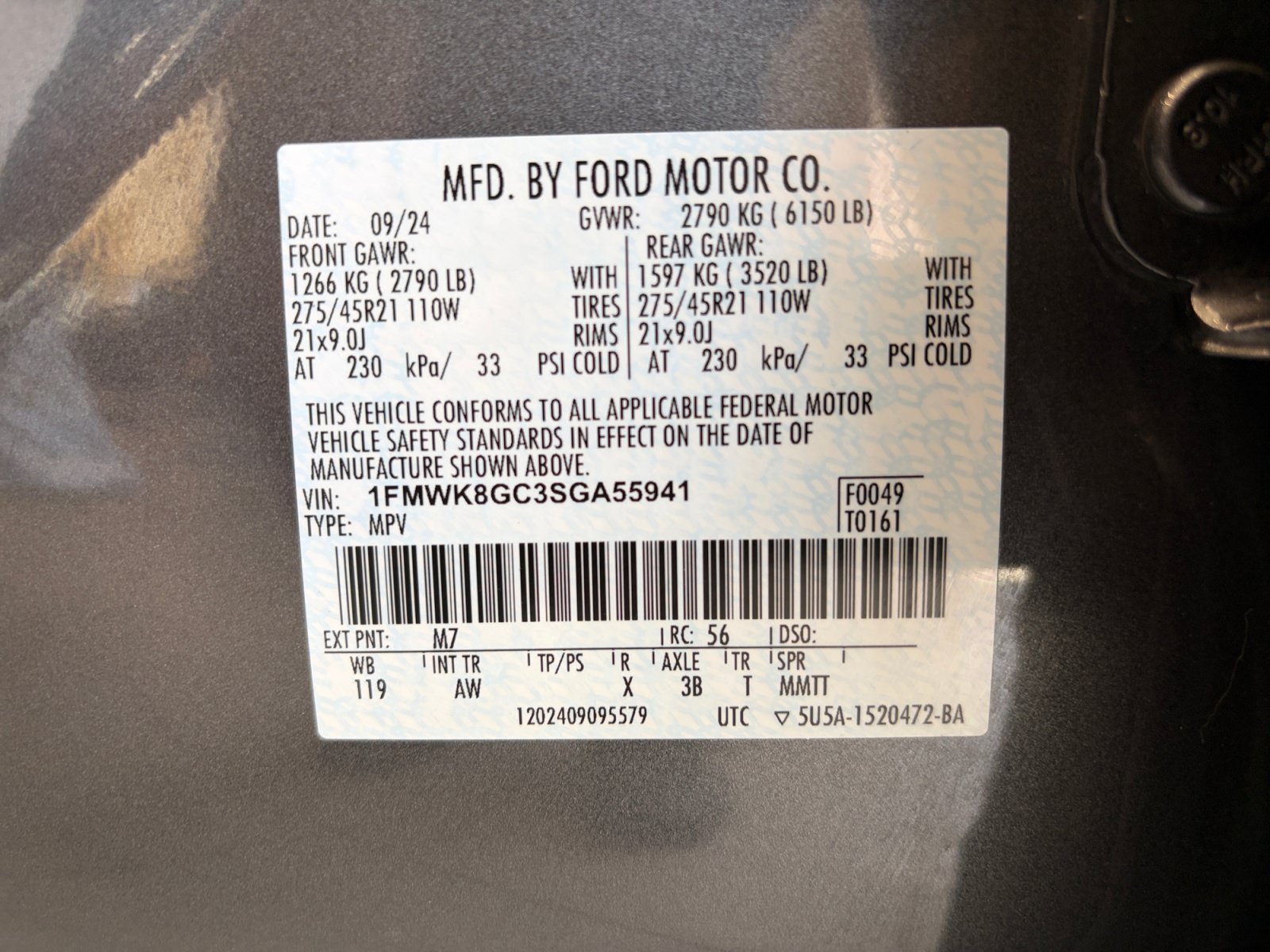 Used 2025 Ford Explorer ST AWD/4WD image 30
