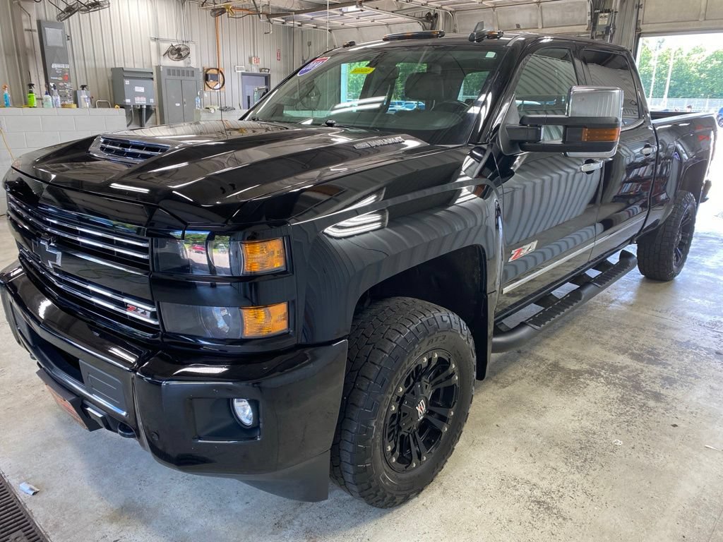 Used 2019 Chevrolet Silverado 3500 LTZ w/ Duramax Plus Package AWD/4WD image 9