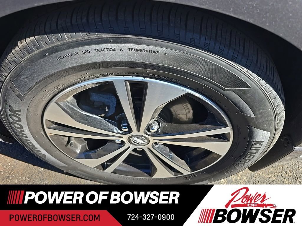 Used 2023 Nissan Sentra SV w/ All-Weather Package image 8