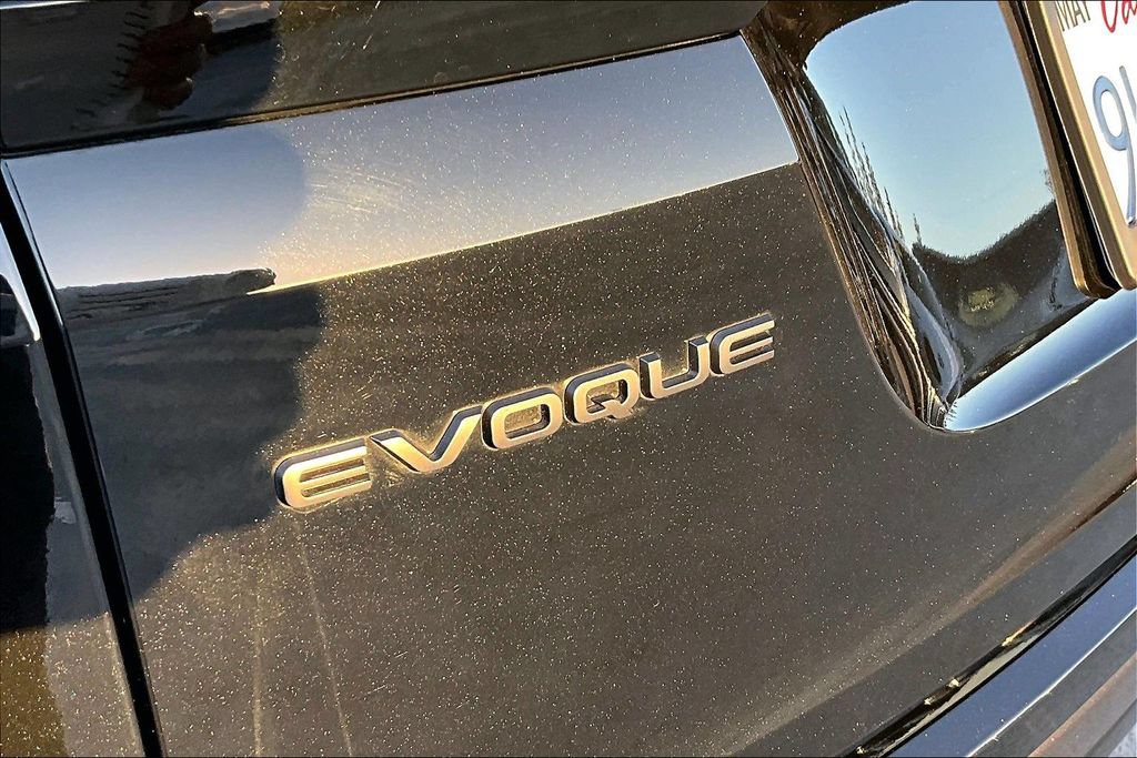 Certified 2024 Land Rover Range Rover Evoque Dynamic SE AWD/4WD image 22