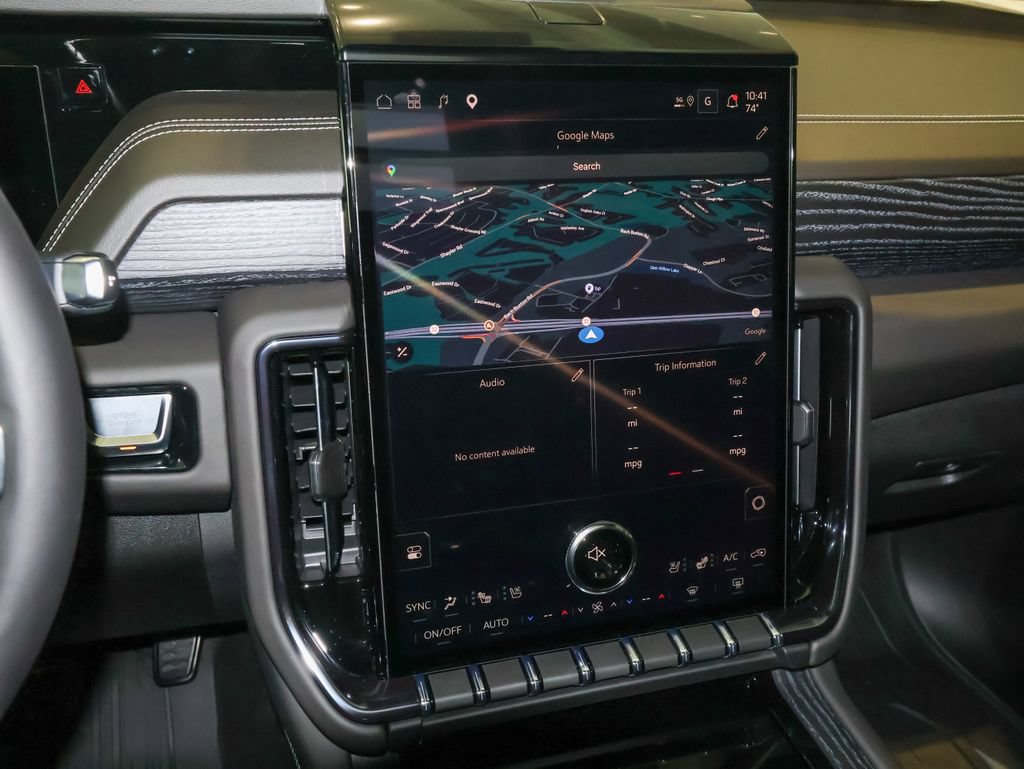 New 2026 GMC Yukon XL AT4 Ultimate AWD/4WD image 31
