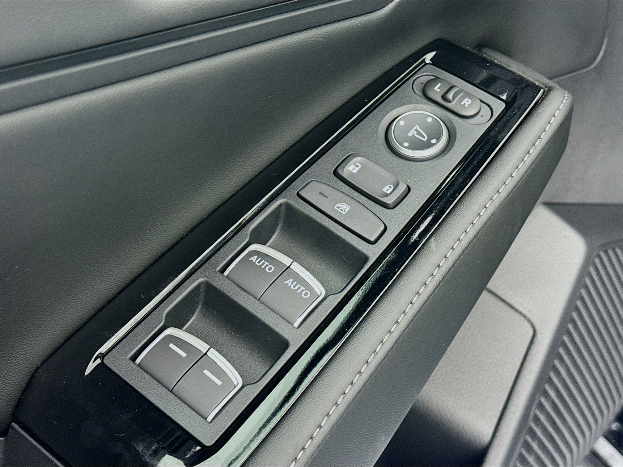 New 2026 Honda Accord Touring image 18