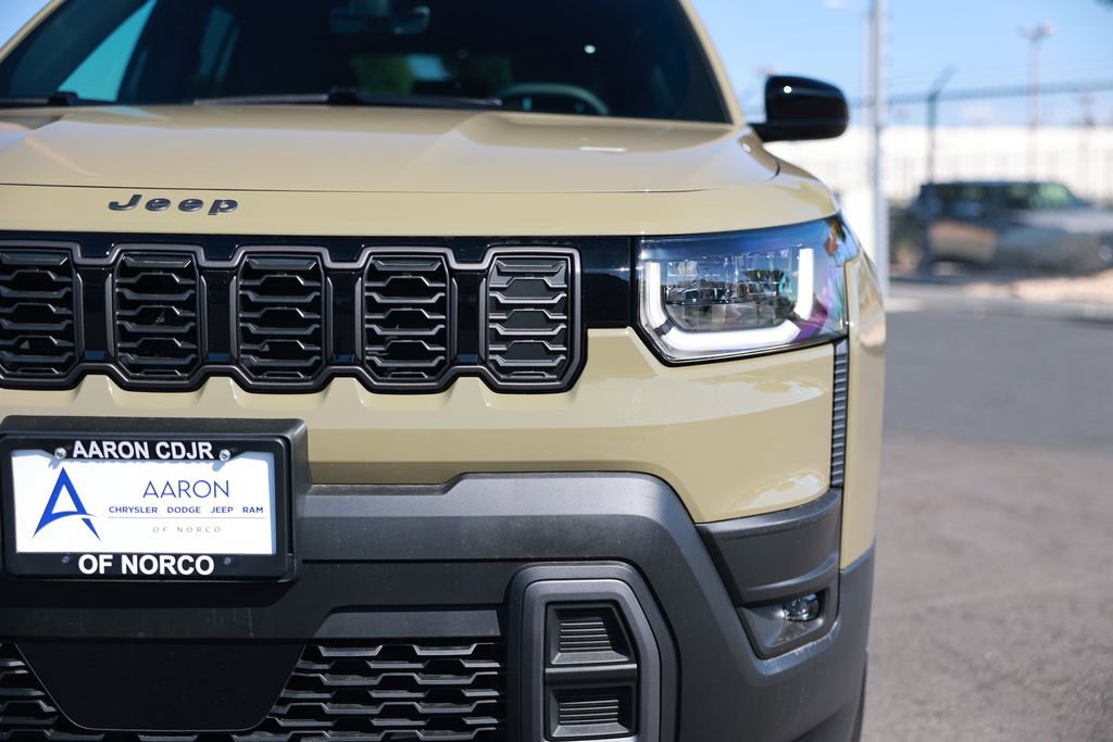 New 2026 Jeep Cherokee Laredo AWD/4WD image 5