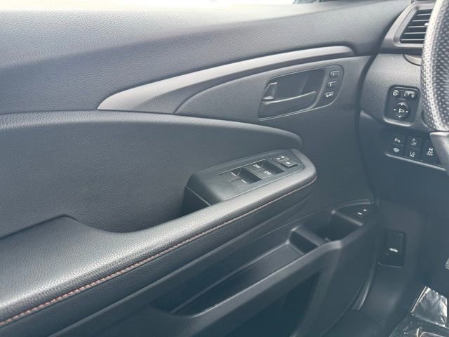 Used 2023 Honda Passport TrailSport image 31