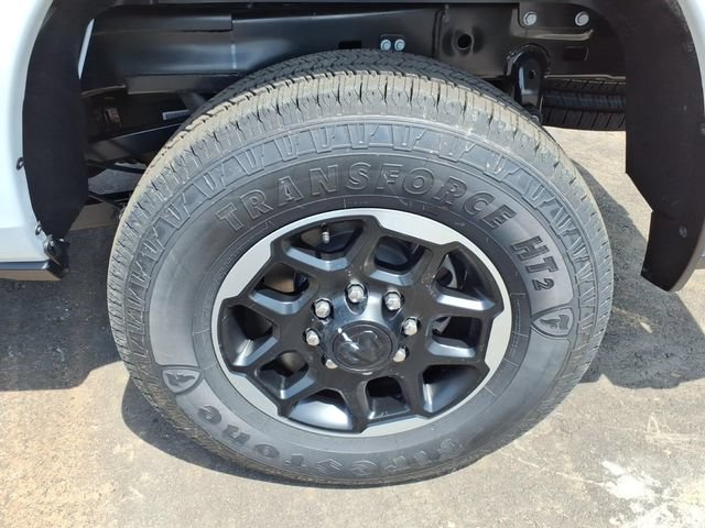 New 2026 RAM 2500 Laramie AWD/4WD image 4