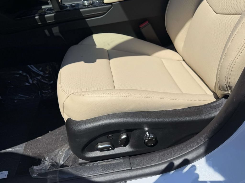 New 2026 Cadillac CT5 Premium Luxury w/ Technology Package AWD/4WD image 15