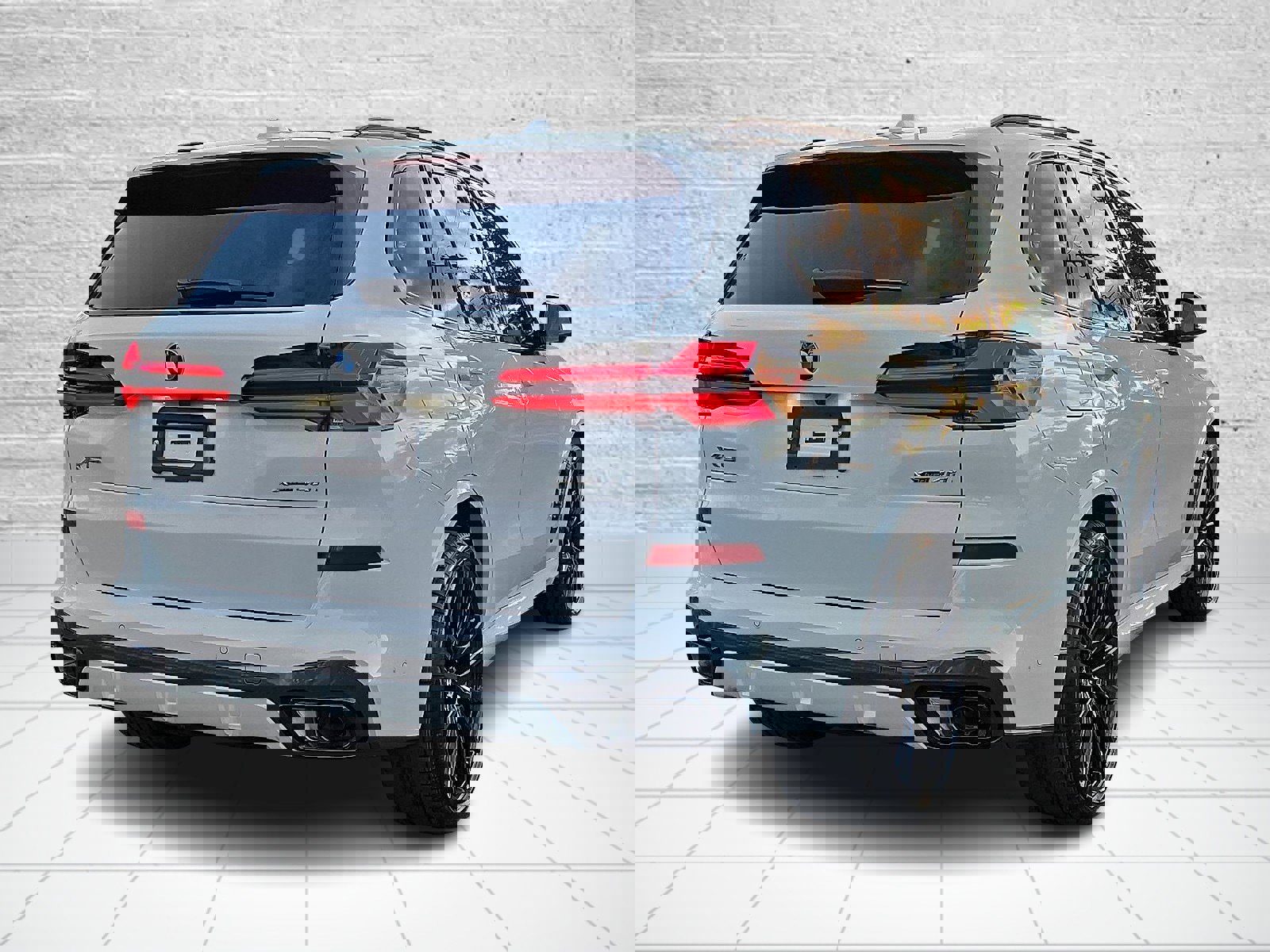 New 2026 BMW X5 xDrive40i w/ M Sport Package image 4