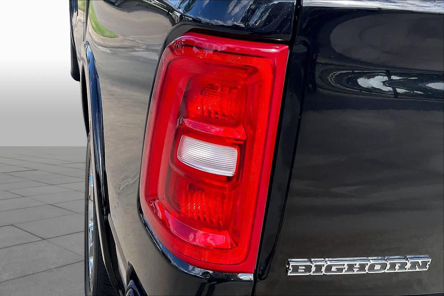 New 2027 RAM 1500 4x4 Crew Cab image 14