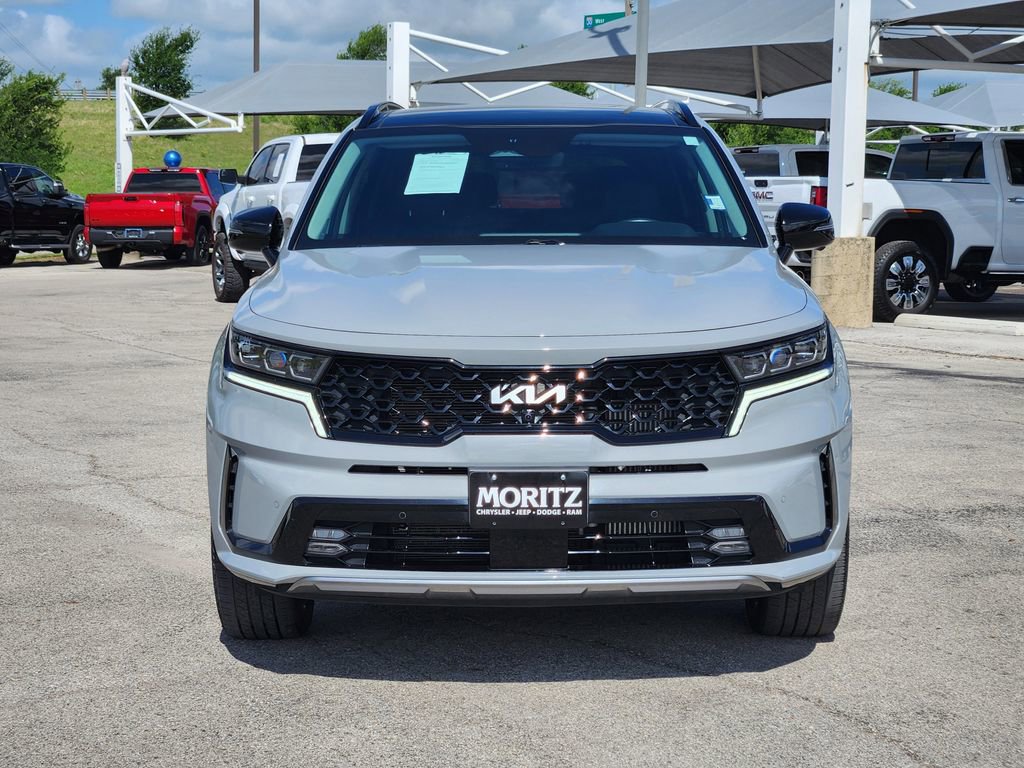Used 2023 Kia Sorento SX AWD/4WD image 2