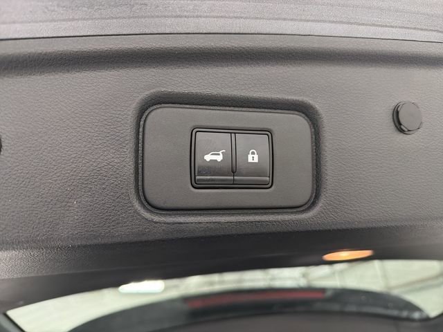 Certified 2024 Nissan Pathfinder Platinum w/ Cargo Package image 16