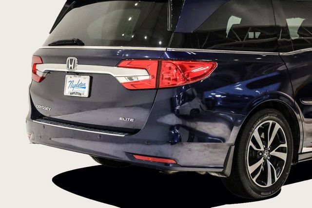 Used 2018 Honda Odyssey Elite image 7
