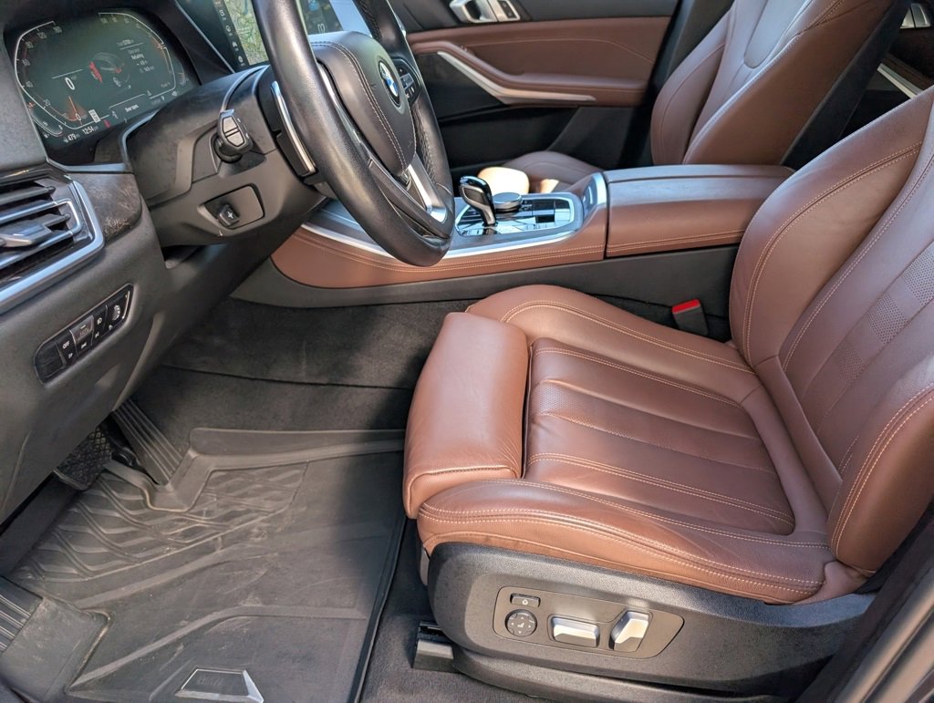 Used 2022 BMW X5 xDrive40i w/ Premium Package image 29