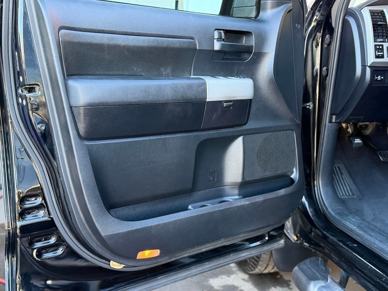 Used 2008 Toyota Tundra SR5 image 8