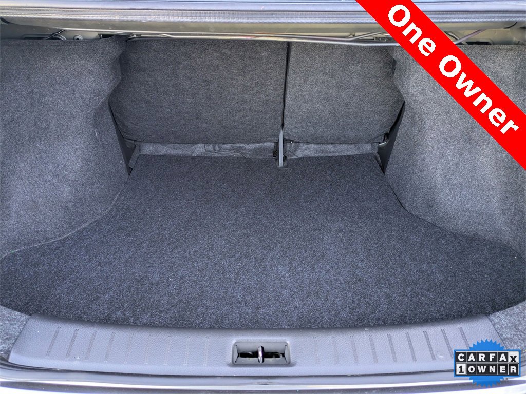 Used 2015 Nissan Sentra S image 30