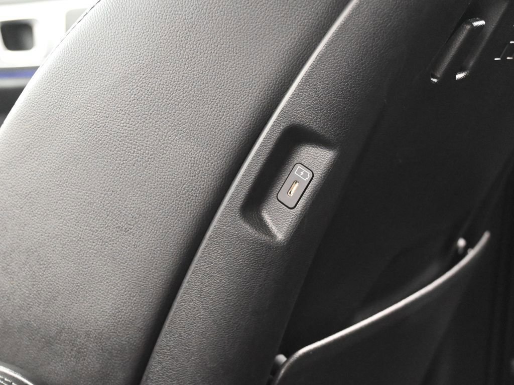 Used 2024 Hyundai Santa Fe Limited image 48