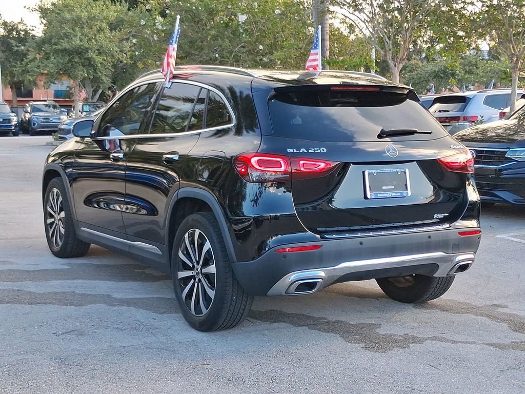 Used 2023 Mercedes-Benz GLA 250 4MATIC image 4