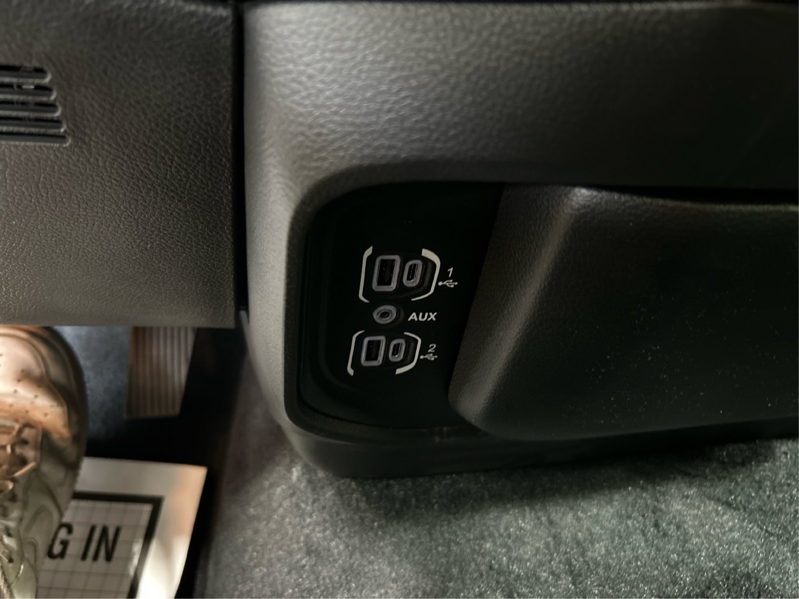 New 2026 RAM 1500 Tradesman AWD/4WD image 31