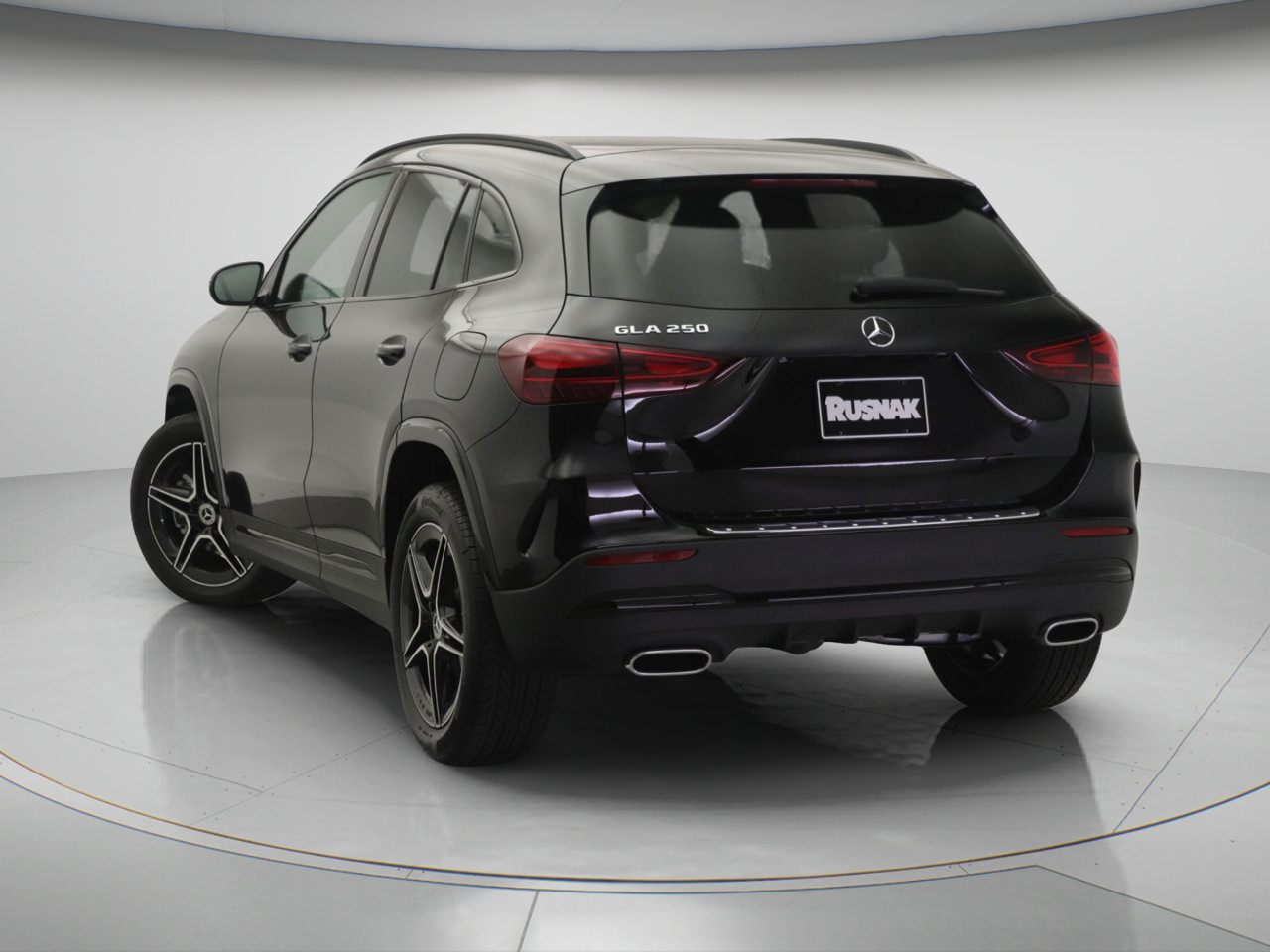 New 2026 Mercedes-Benz GLA 250 image 2