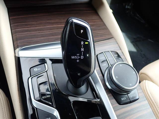 Used 2019 BMW 530e xDrive AWD/4WD image 23