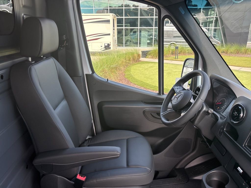 New 2026 Mercedes-Benz Sprinter 2500 image 35