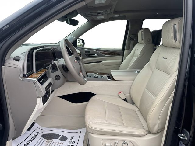 Certified 2023 Cadillac Escalade Premium Luxury Platinum image 10