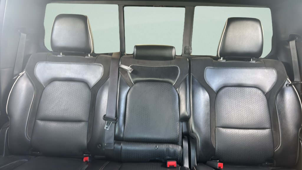 Used 2021 RAM 1500 Laramie w/ Sport Appearance Package AWD/4WD image 17