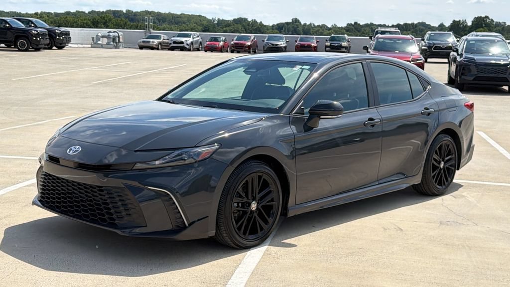 Used 2025 Toyota Camry SE w/ Multimedia Upgrade Package FWD image 2