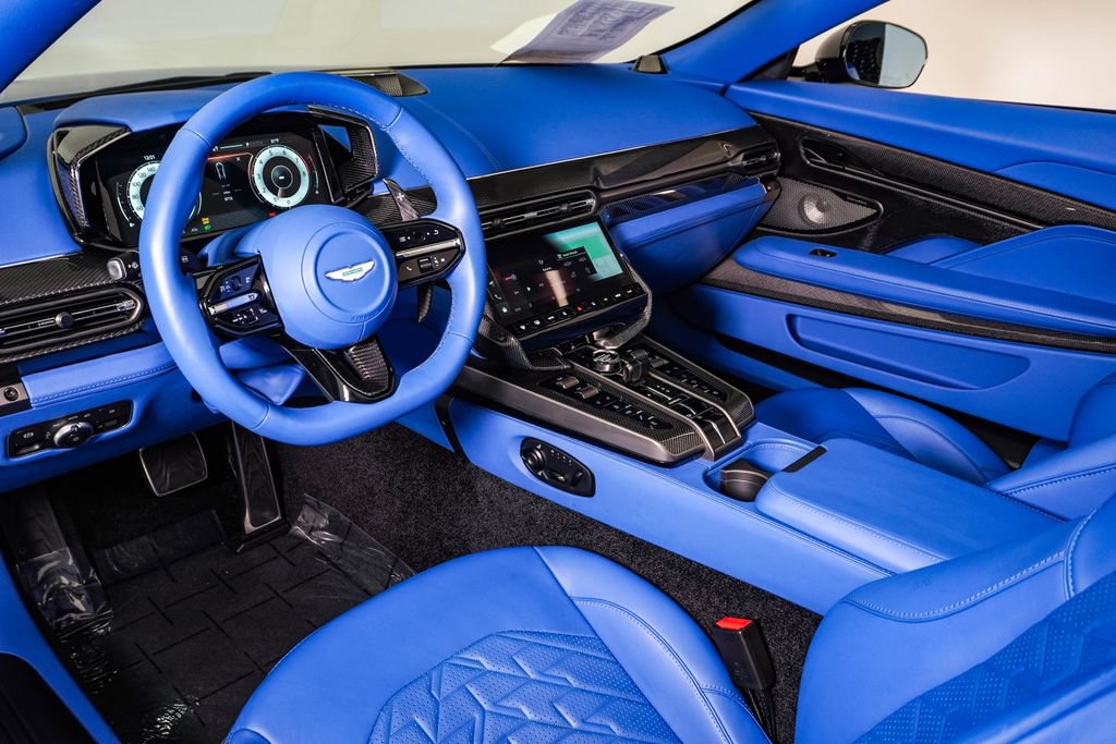 Used 2026 Aston Martin Vanquish Convertible RWD image 26