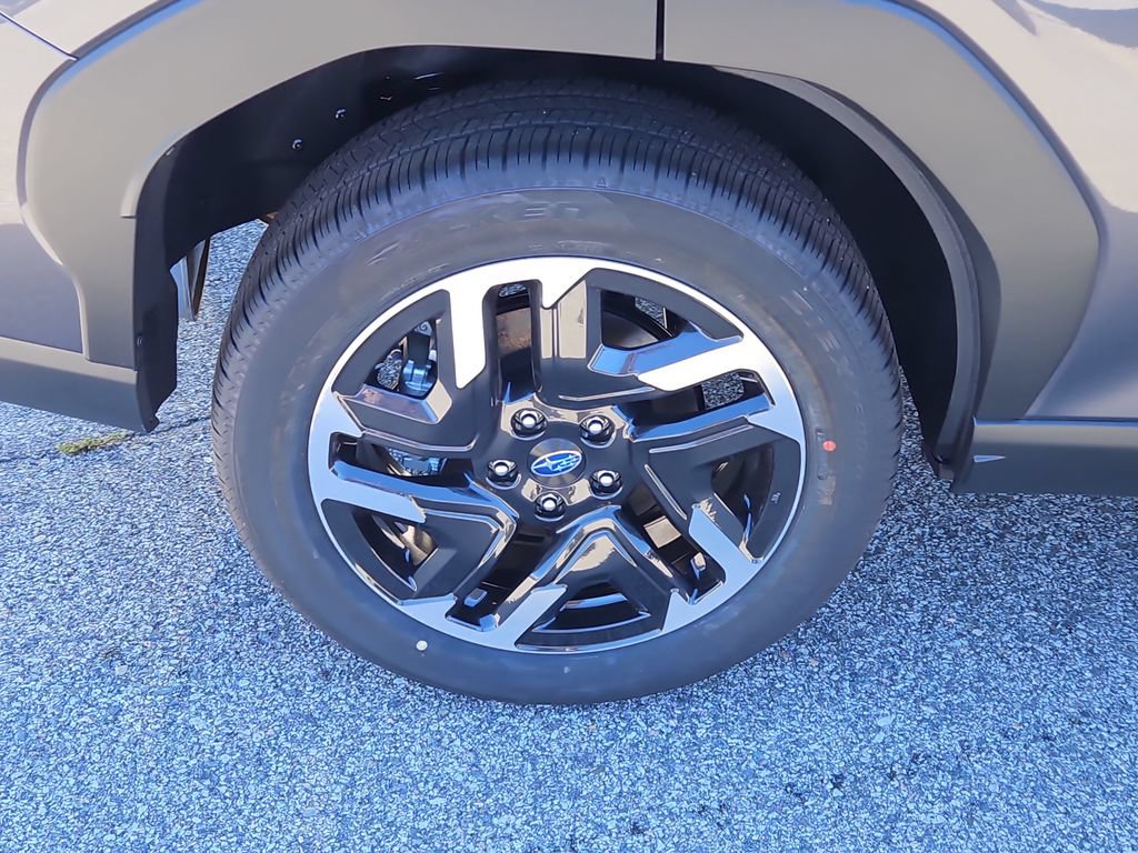 New 2026 Subaru Forester Limited AWD/4WD image 4