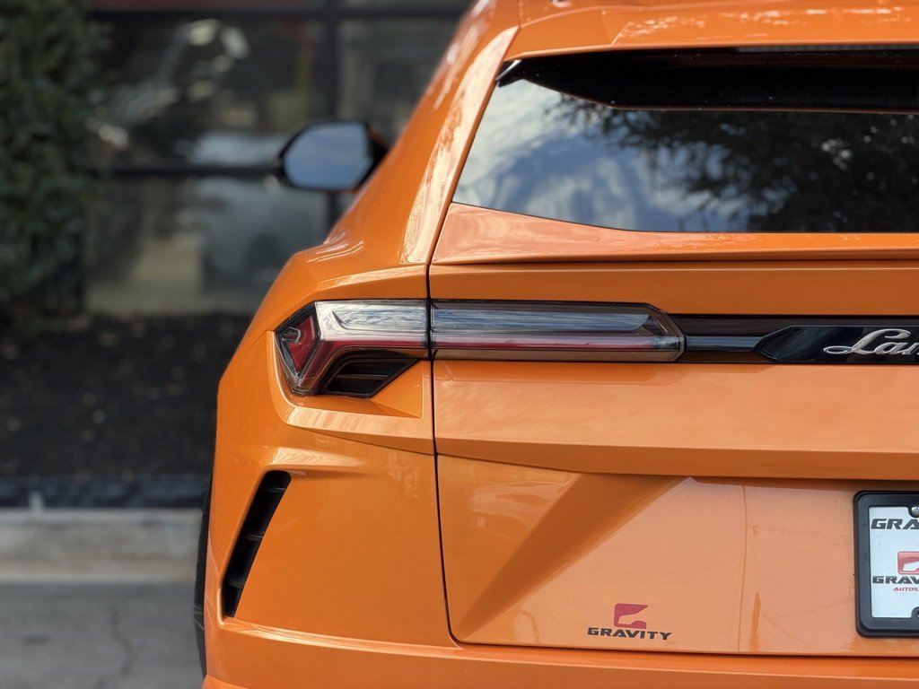 Used 2021 Lamborghini Urus image 15