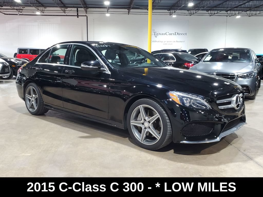 Used 2015 Mercedes-Benz C 300 4MATIC Sedan image 3