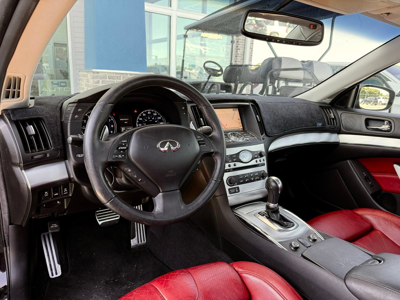 Used 2011 INFINITI G37 IPL RWD image 19