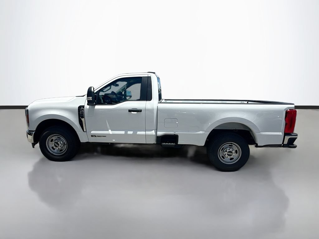 Used 2025 Ford F250 XL w/ XL Chrome Package RWD image 4