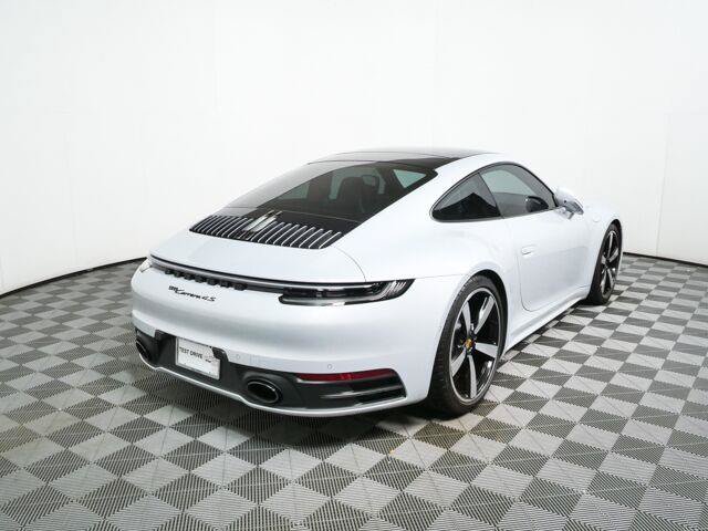 Used 2024 Porsche 911 Carrera 4S AWD/4WD image 3