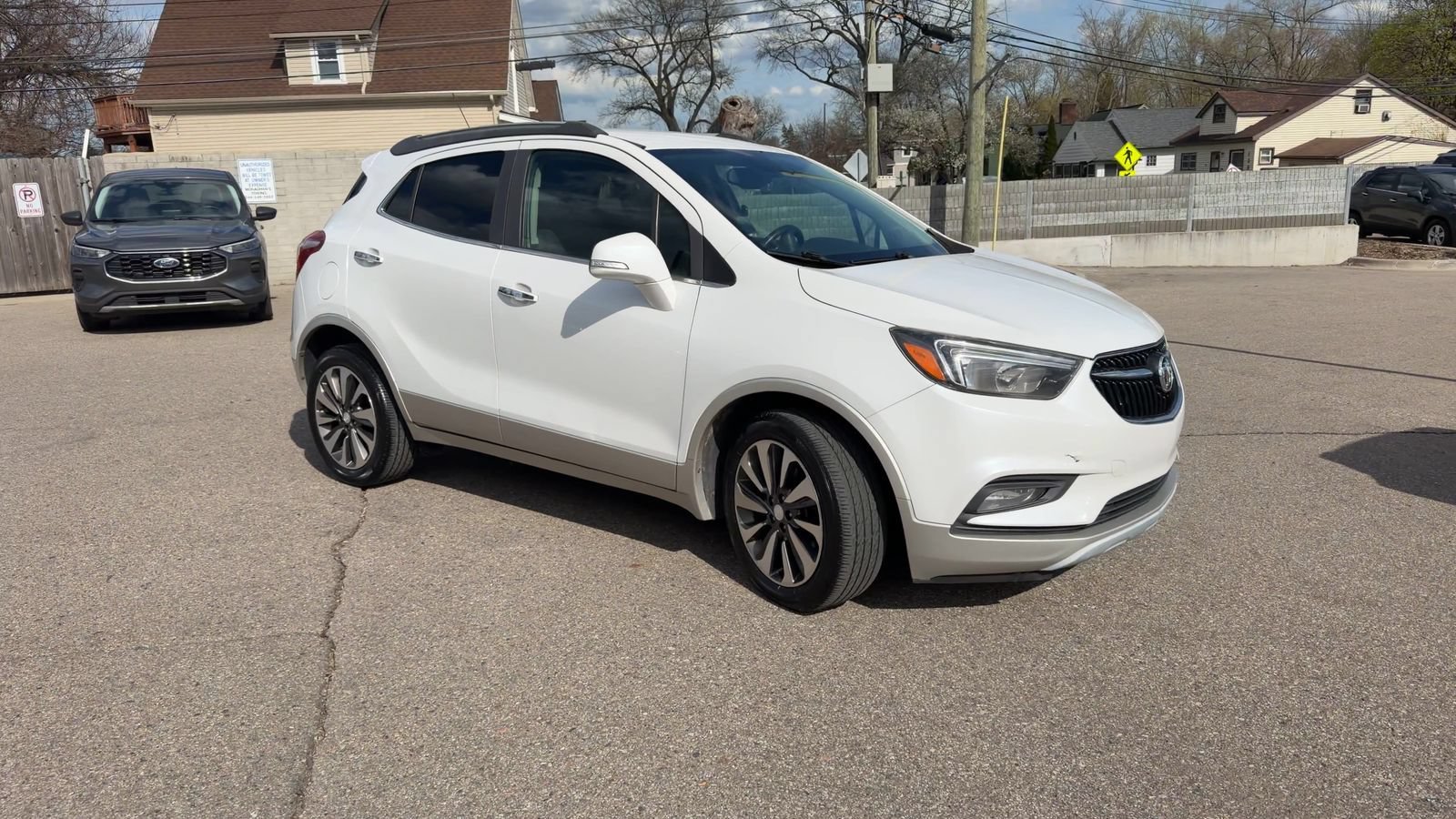 Used 2017 Buick Encore Preferred FWD image 2