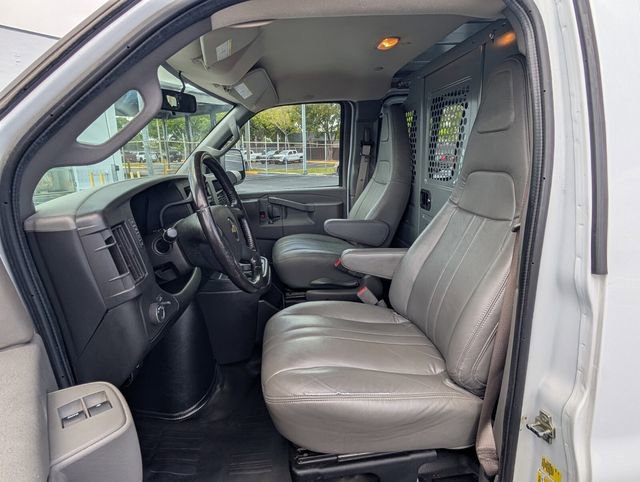 Used 2020 Chevrolet Express 2500 w/ Driver Convenience Package image 10