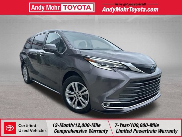 Certified 2023 Toyota Sienna Platinum AWD/4WD image 1