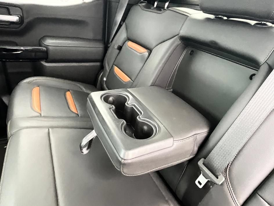 Used 2021 GMC Sierra 1500 AT4 w/ AT4 Premium Package AWD/4WD image 34