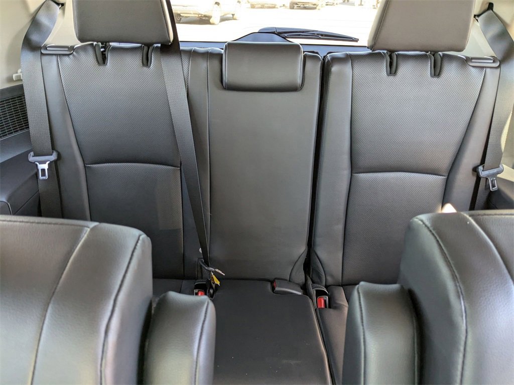 Used 2025 Toyota Grand Highlander FWD image 28