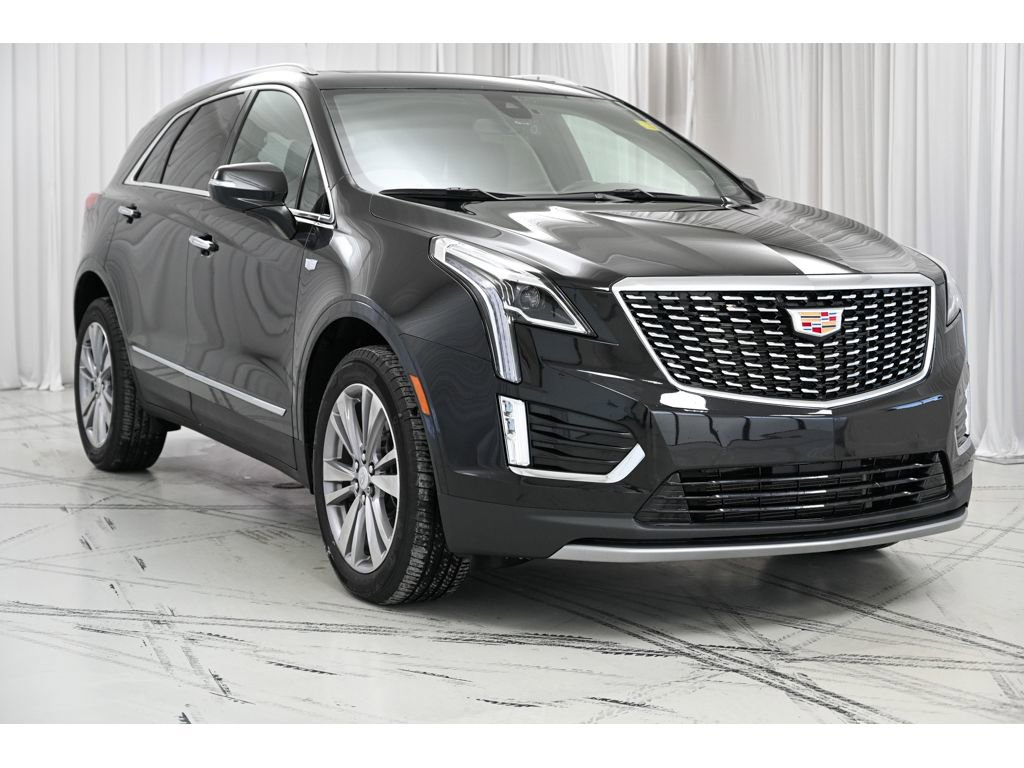 Used 2024 Cadillac XT5 Premium Luxury image 2